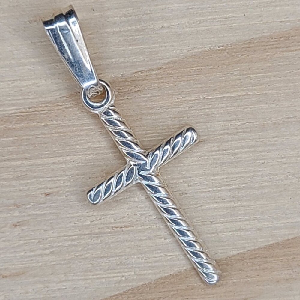 Vtg Sterling Silver Twisted Cross Pendant Italy Religious Charm Marked 1"